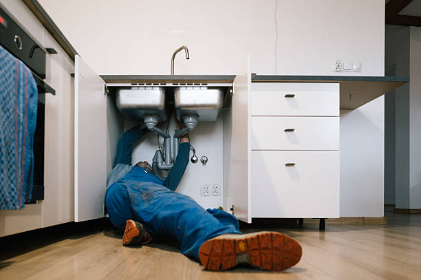 Professional Leak Detection technician working in Salvisa, KY